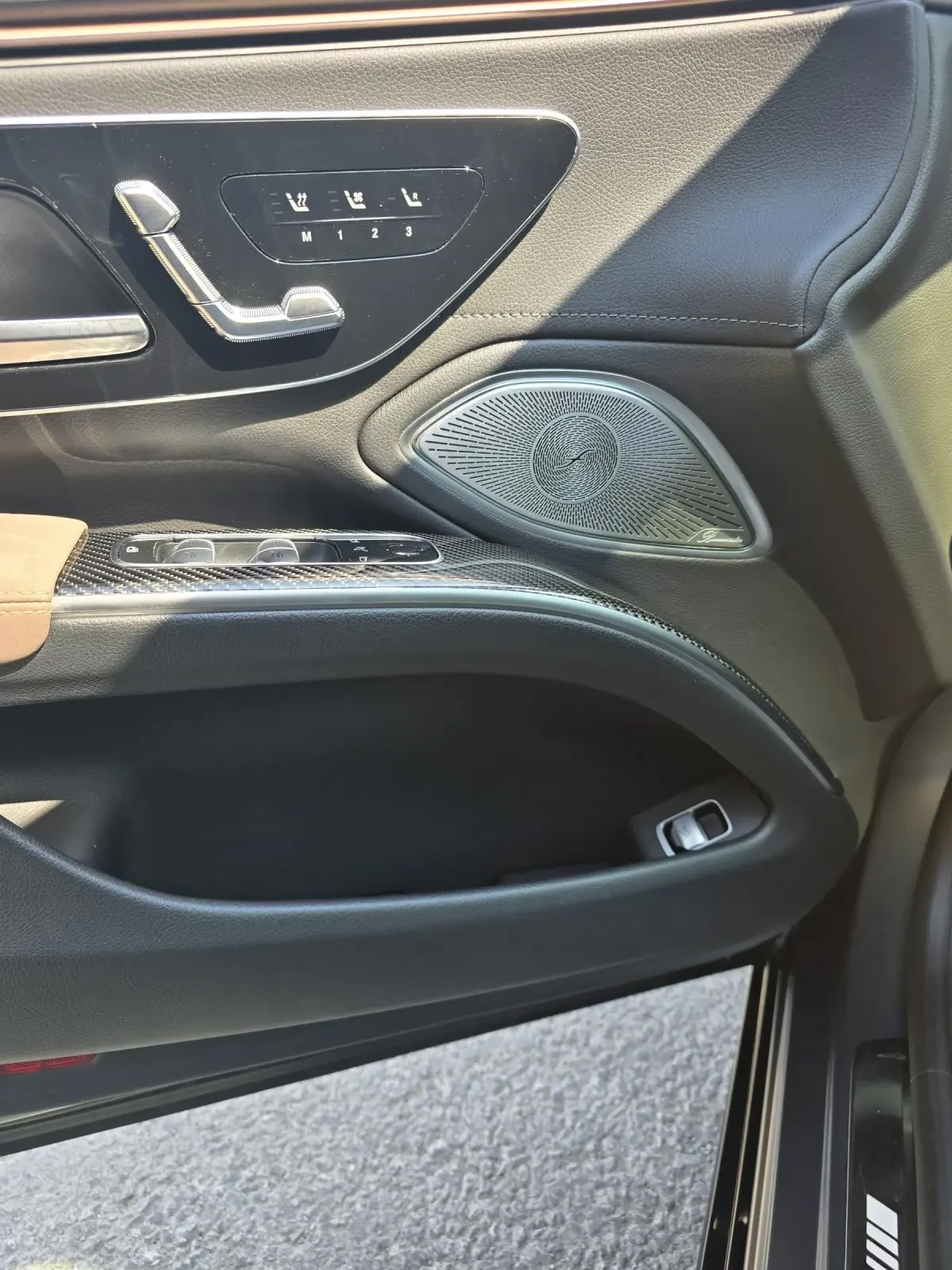 Mercedes-Benz EQS AMG 53 4MATIC+ , снимка 11 - Автомобили и джипове - 55967501