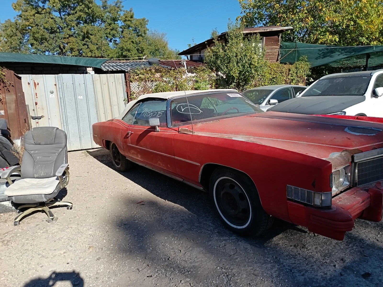 Cadillac Eldorado Кабриолет, снимка 3 - Автомобили и джипове - 55978245
