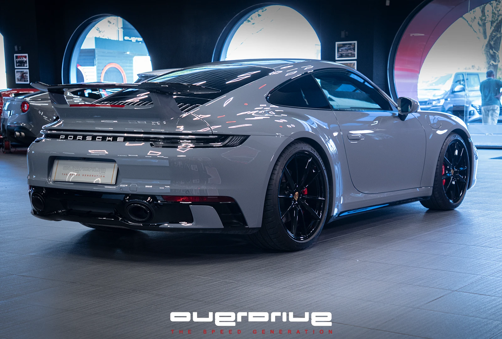 Porsche 911 Carrera 4S Coupe 2024, снимка 5 - Автомобили и джипове - 56008382