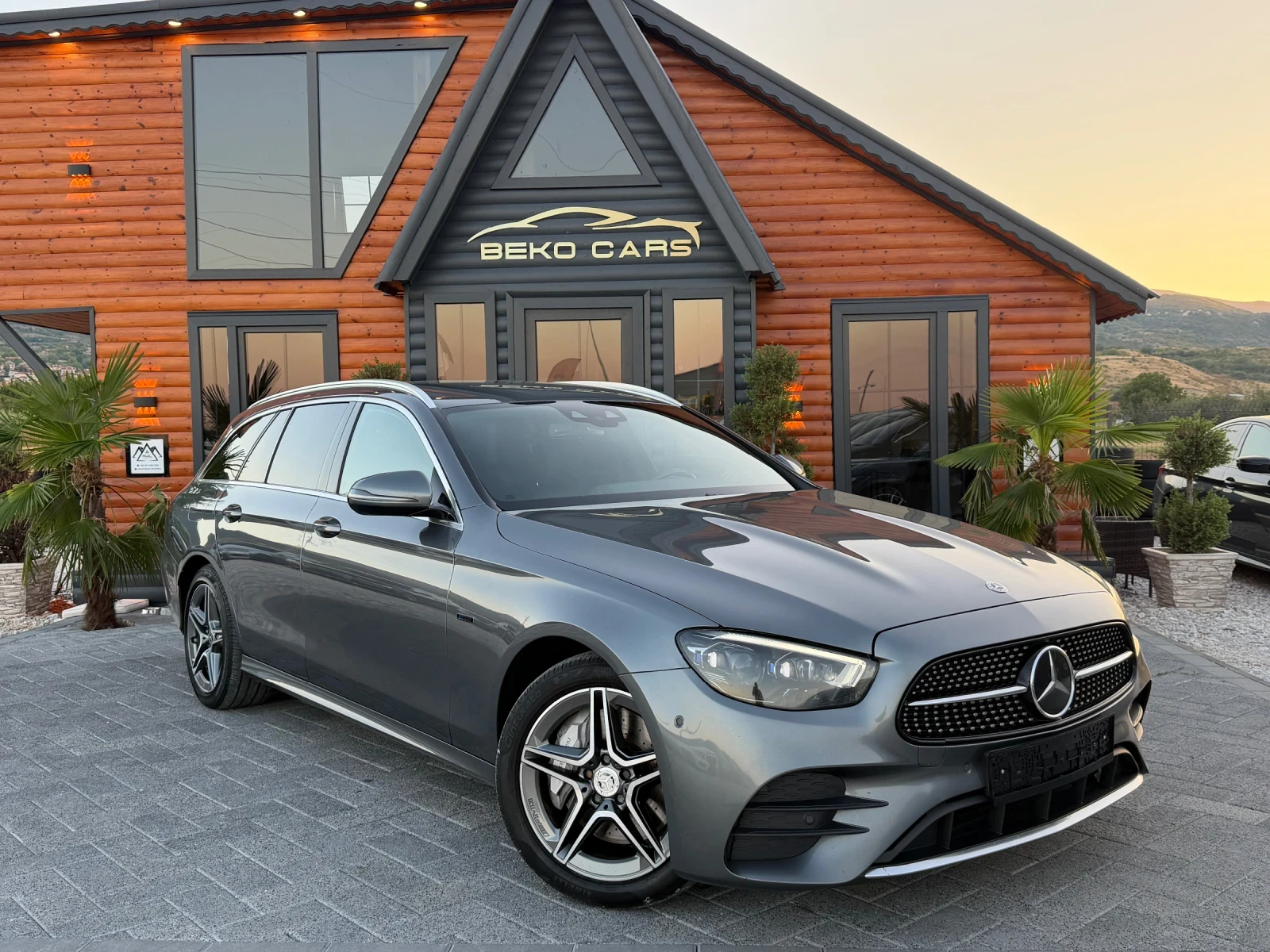 Mercedes-Benz E 300 Нов внос от Белгия!AMG-LINE, снимка 3 - Автомобили и джипове - 56121078