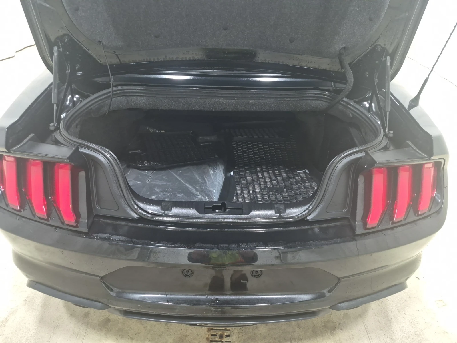 Ford Mustang GT PREMIUM, снимка 14 - Автомобили и джипове - 56315688