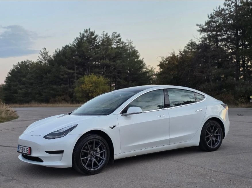 Tesla Model 3 �������� ����, ���������� | Mobile.bg � ����������� 2