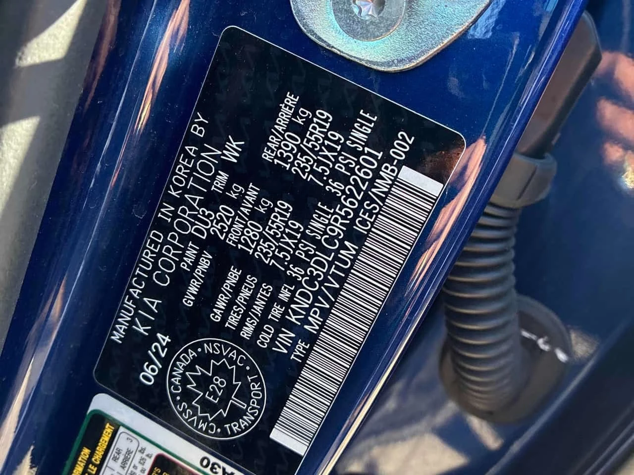 Kia EV6 Land AWD | CARFAX | ��������������� | Mobile.bg � ����������� 10
