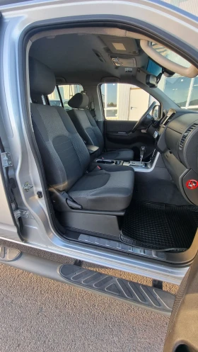 Nissan Navara 2.5 190к.с. Фейслифт - 23500 лв. / 12015.36 € - 23235967 11