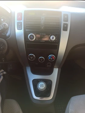 Hyundai Tucson 2.0  141k.c.  4x4  - 4500 € / 8801.24 лв. - 80352124 9