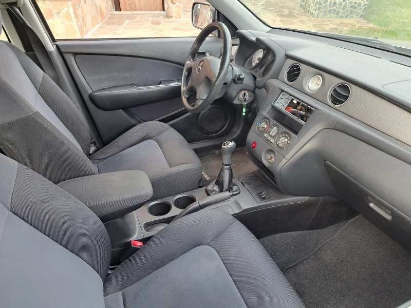 Mitsubishi Outlander 2000куб., снимка 12 - Автомобили и джипове - 47306600