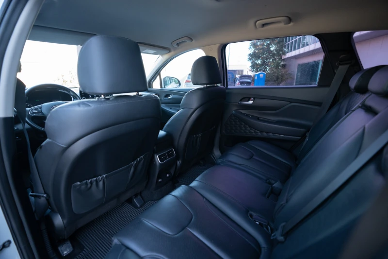 Hyundai Santa fe 2.2CRDi HTRAC | 4x4 | ТОП СЪСТОЯНИЕ, снимка 10 - Автомобили и джипове - 51689170