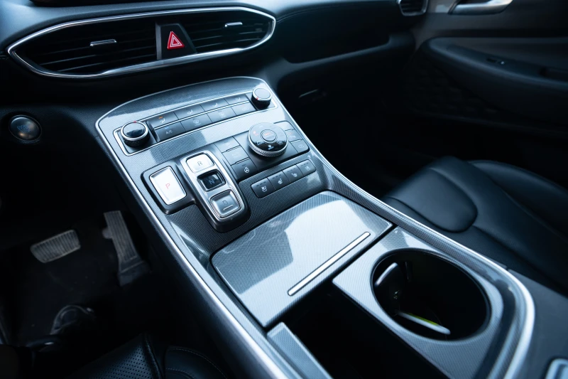 Hyundai Santa fe 2.2CRDi HTRAC | 4x4 | ТОП СЪСТОЯНИЕ, снимка 8 - Автомобили и джипове - 51689170