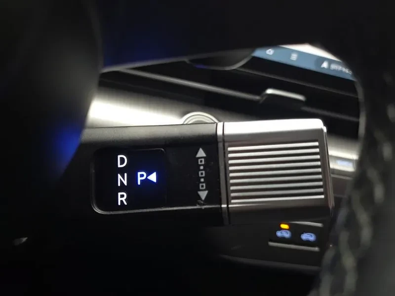 Hyundai Kona 1.6 Turbo 4Wd Premium, снимка 9 - Автомобили и джипове - 55616436