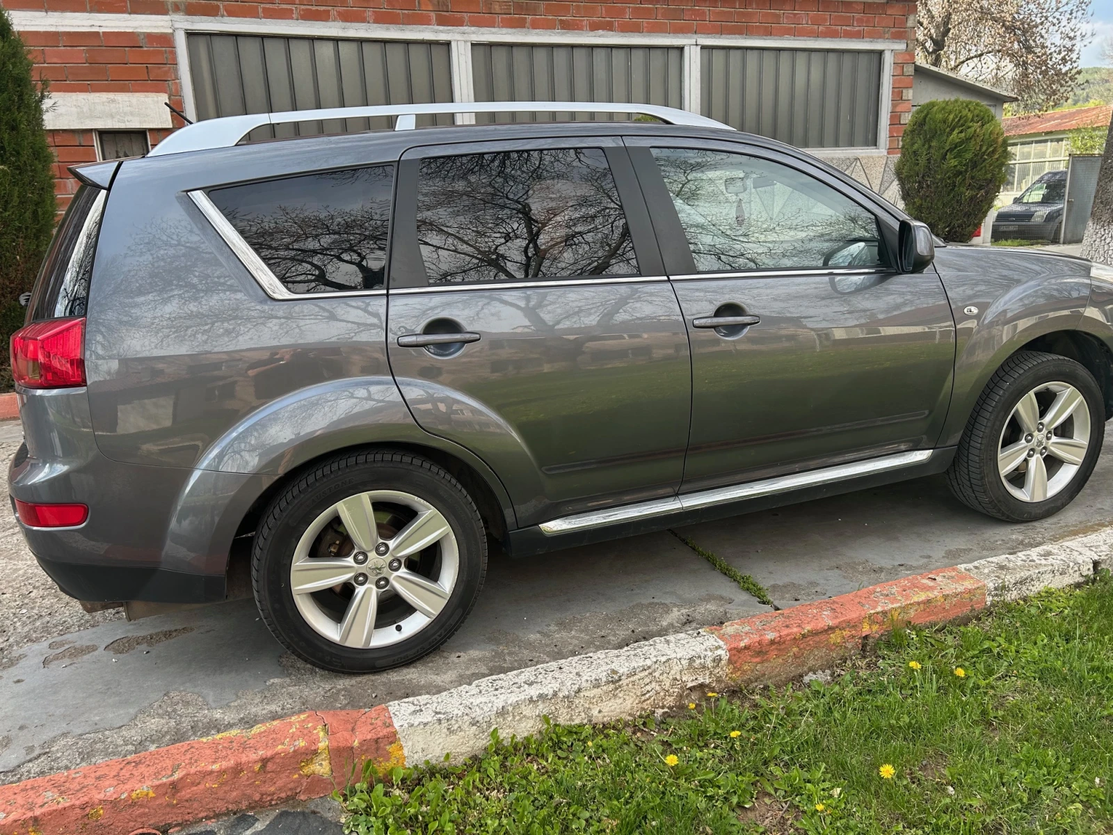 Peugeot 4007 2400 - изображение 3