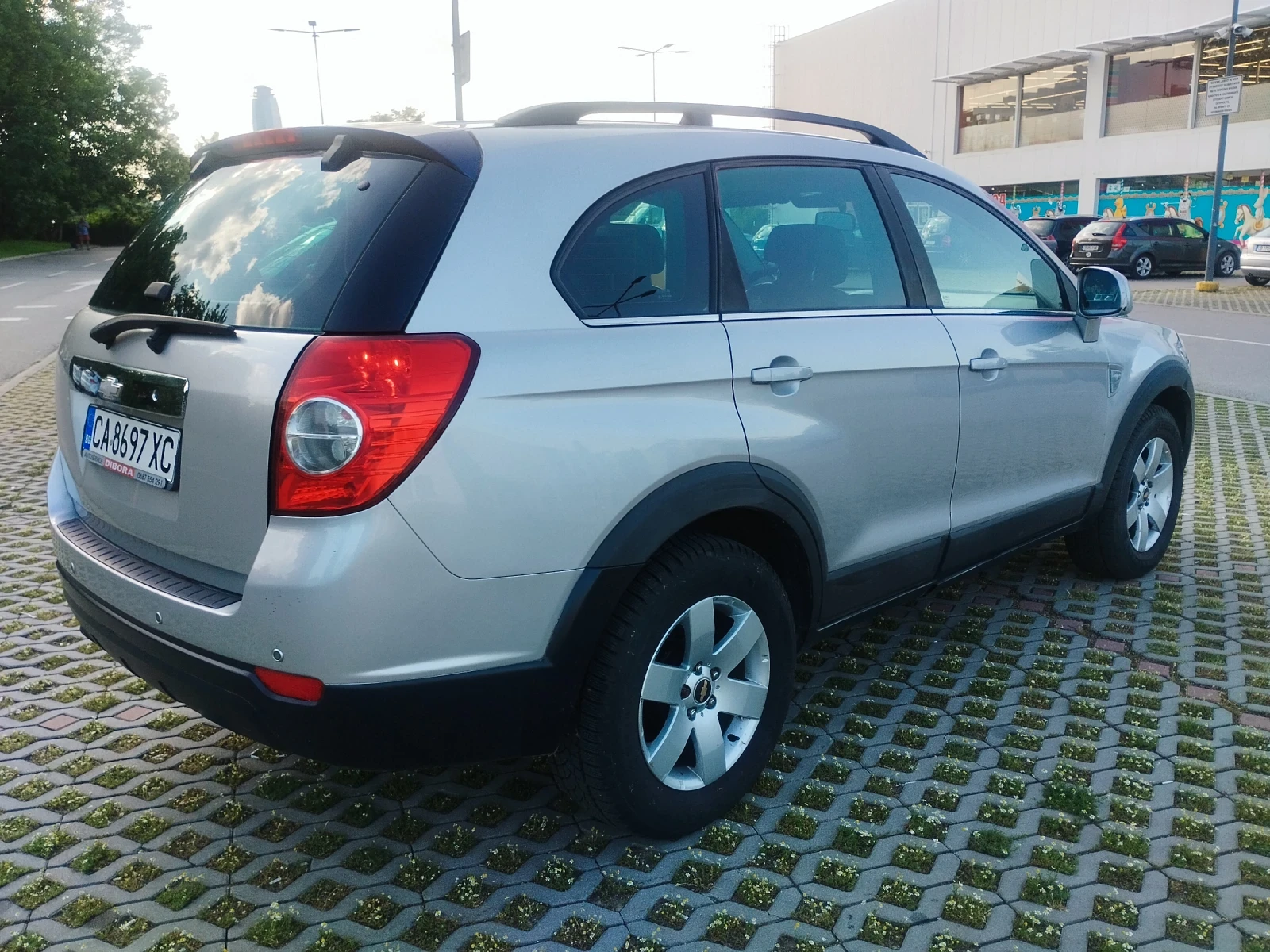 Chevrolet Captiva 2.0 d / 7 Местен Топ състояние  - изображение 4