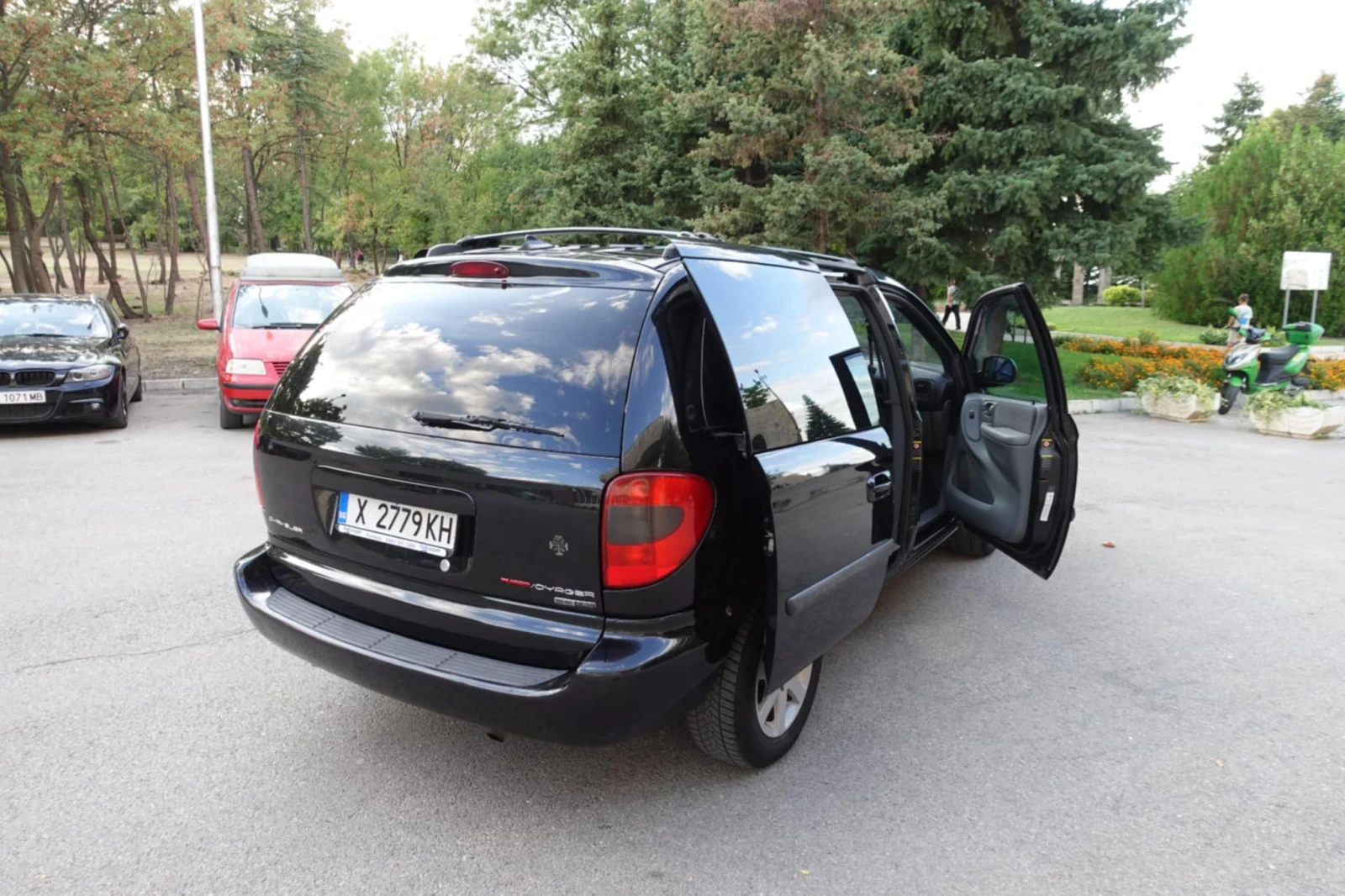 Chrysler Voyager  - изображение 3