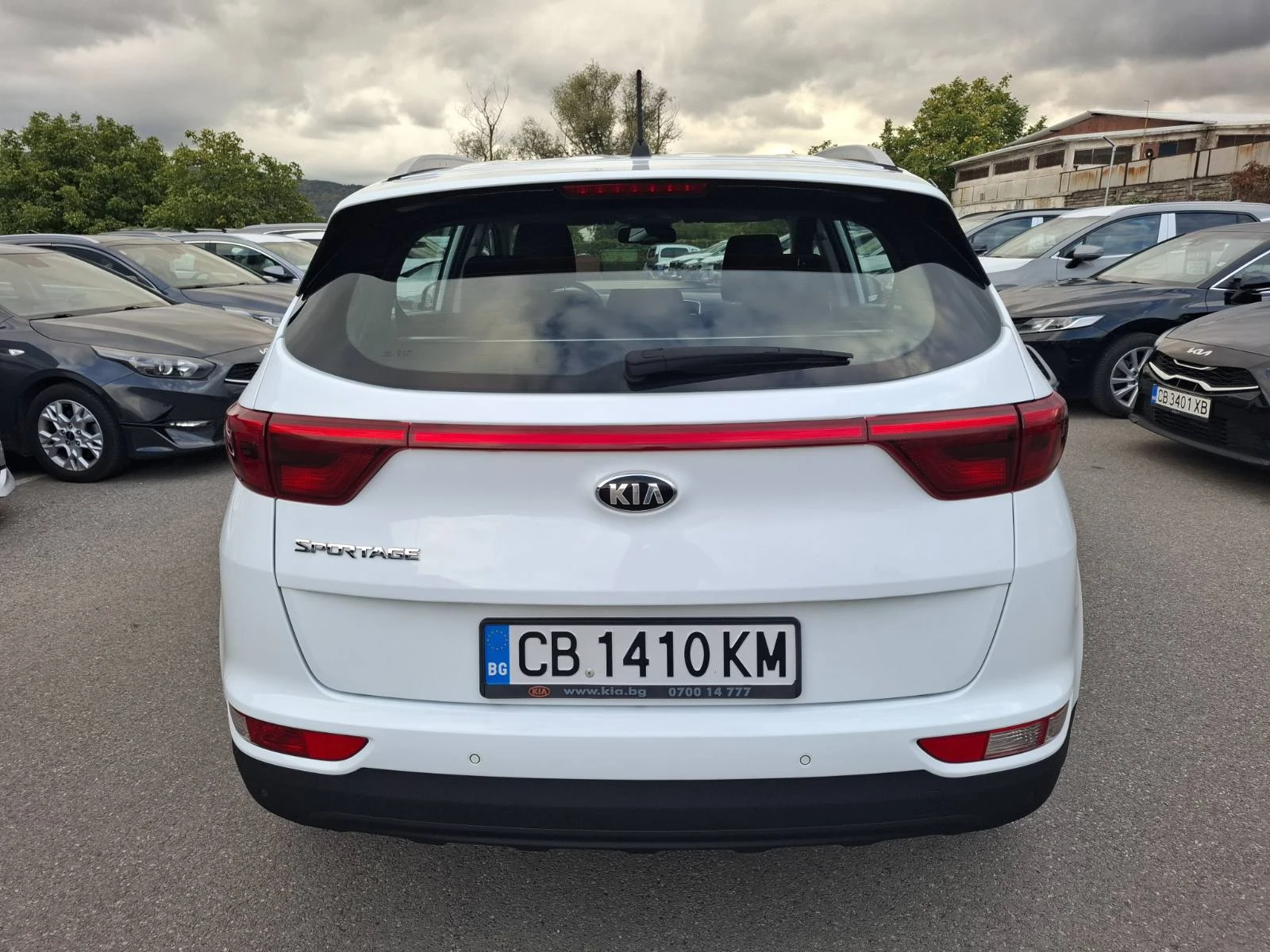 Kia Sportage 1.6 gdi  - изображение 5