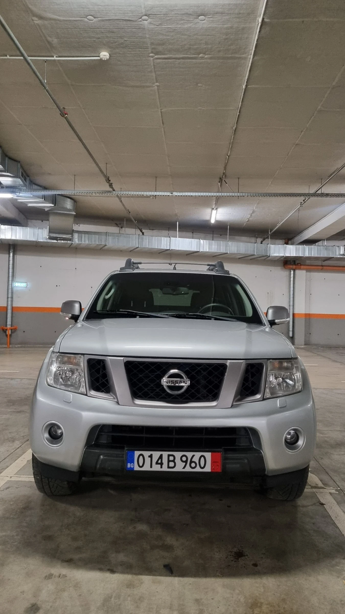 Nissan Navara 2.5 190к.с. Фейслифт - изображение 2