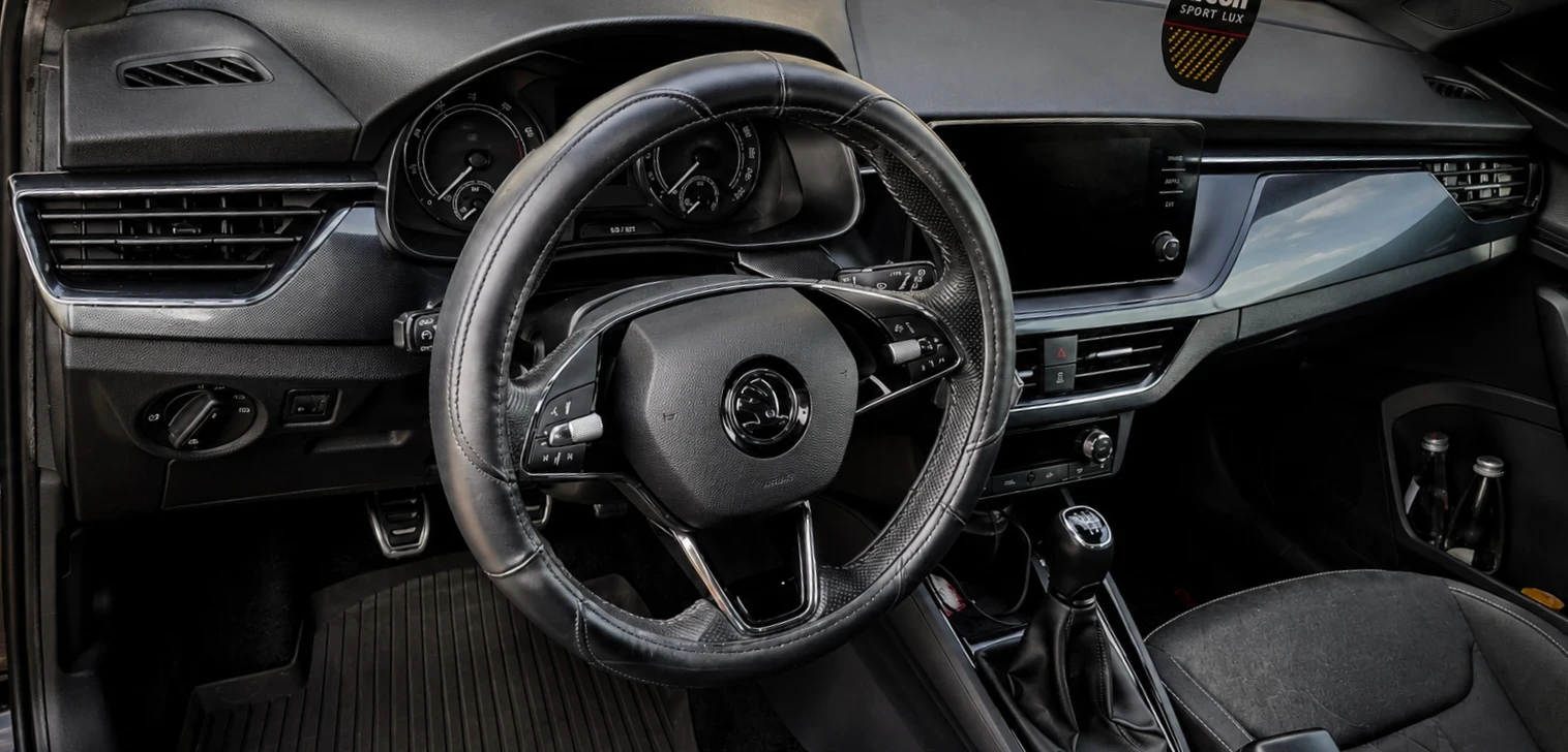 Skoda Kamiq Buisness Sport pack 1, 5 TSI 150PS, снимка 4 - Автомобили и джипове - 53283126