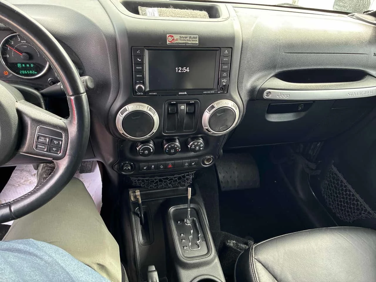 Jeep Wrangler * Rubicon * PANO* ПОДГРЕВ* KEYLESS* , снимка 9 - Автомобили и джипове - 54195214