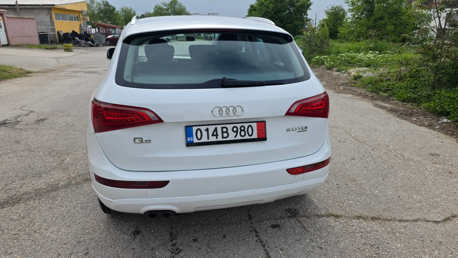 Audi Q5 2.0tdi, снимка 15 - Автомобили и джипове - 54457556