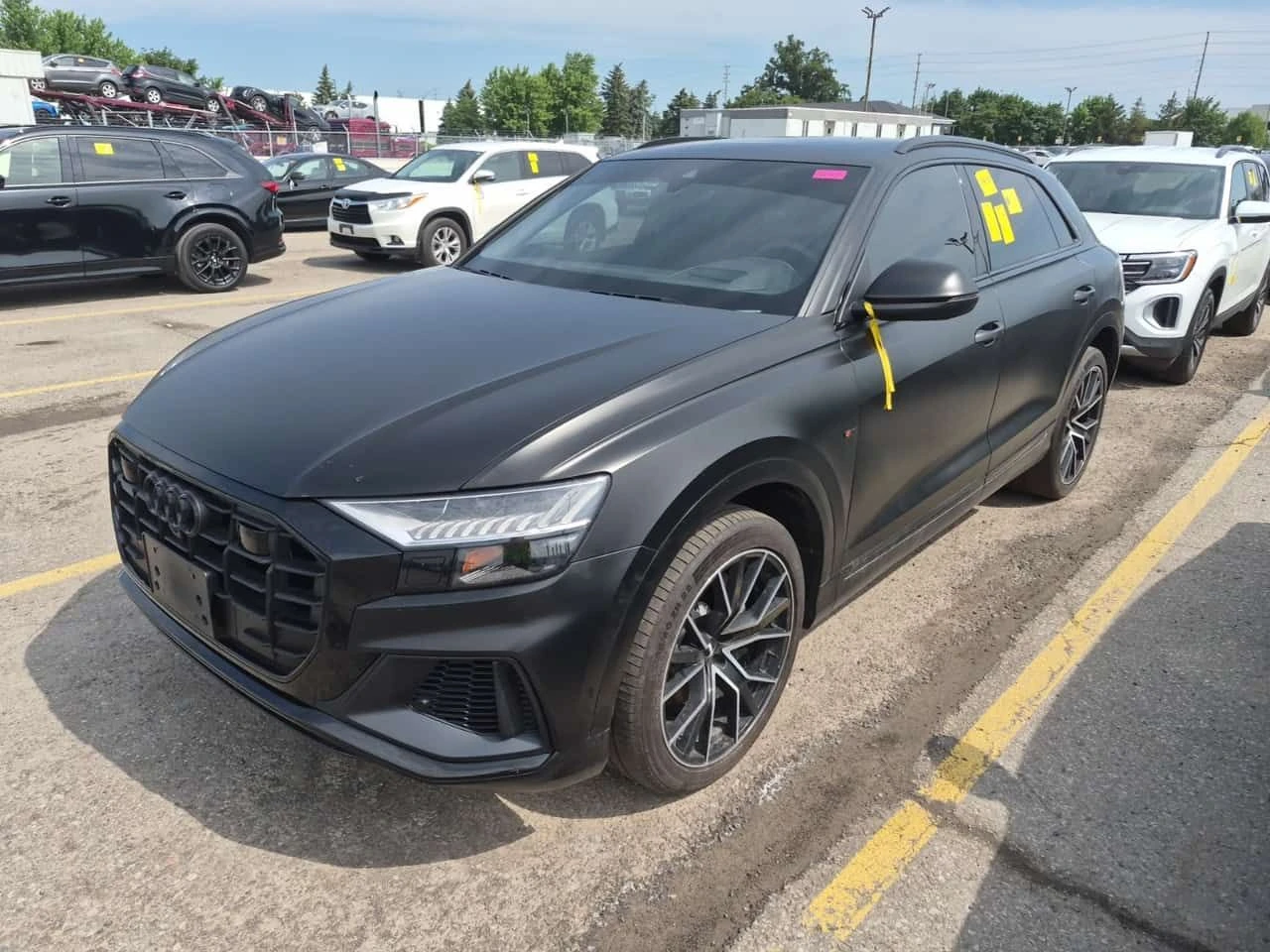 Audi Q8 * ЧЕРЕН МАТ * ФУЛ ЕКСТРИ * ПЕРФЕКТНО СЕРВИЗИРАНА *
