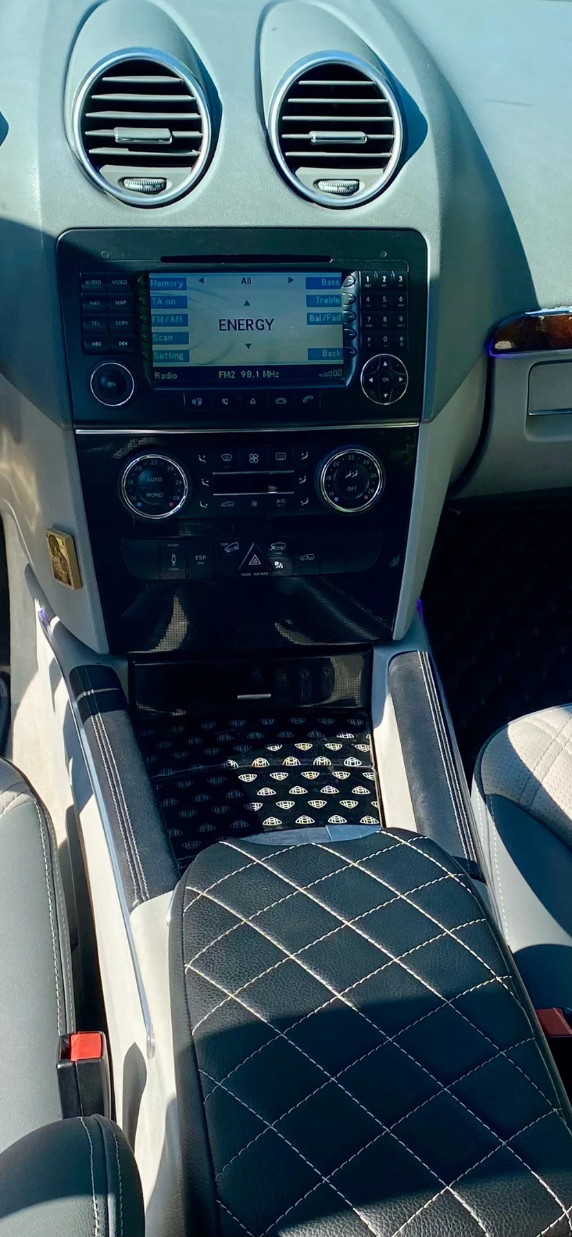 Mercedes-Benz ML 320, снимка 15 - Автомобили и джипове - 55556969