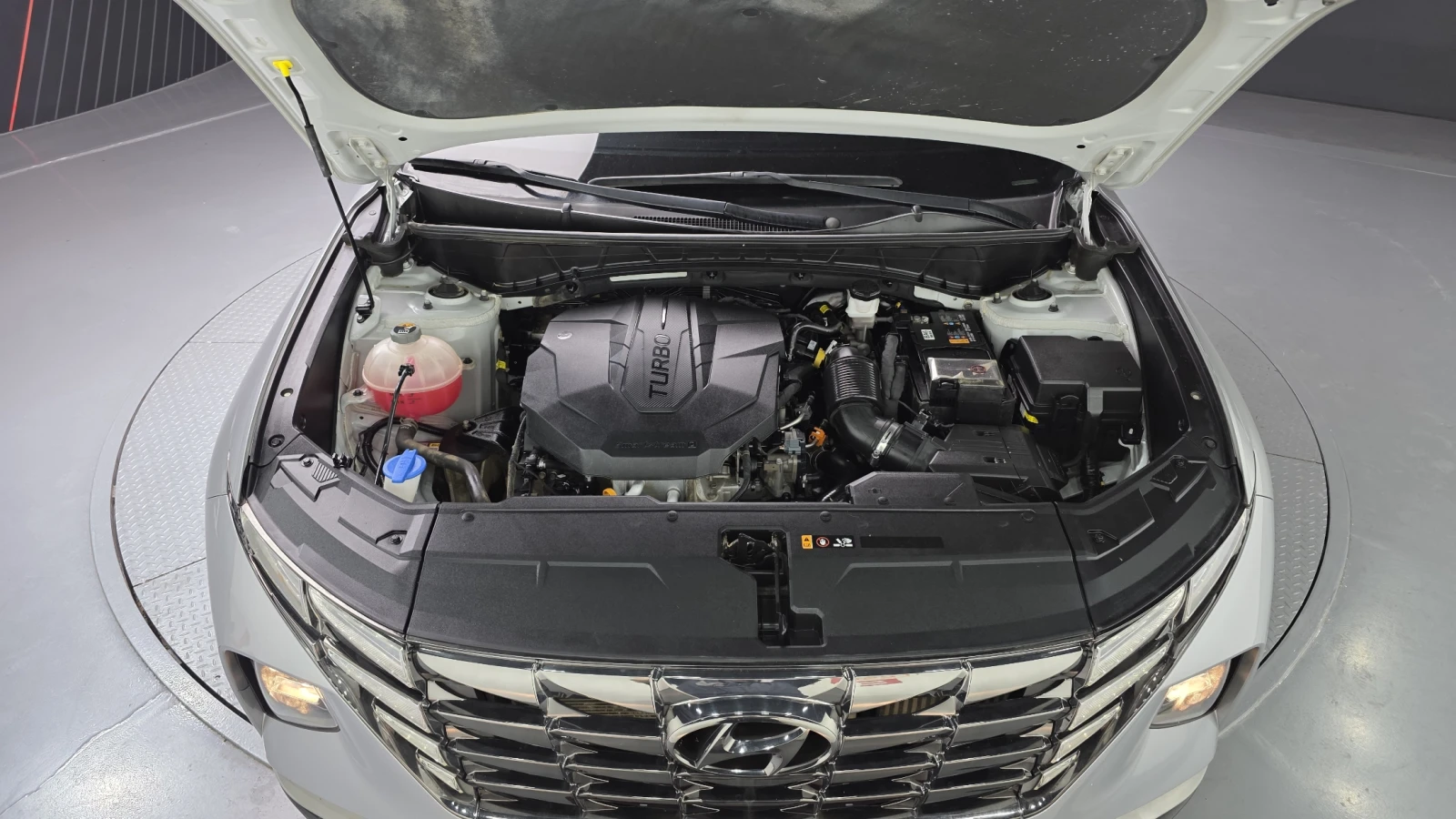 Hyundai Tucson Diesel 2.0 2WD Modern autogeorge.com, снимка 9 - Автомобили и джипове - 55720193