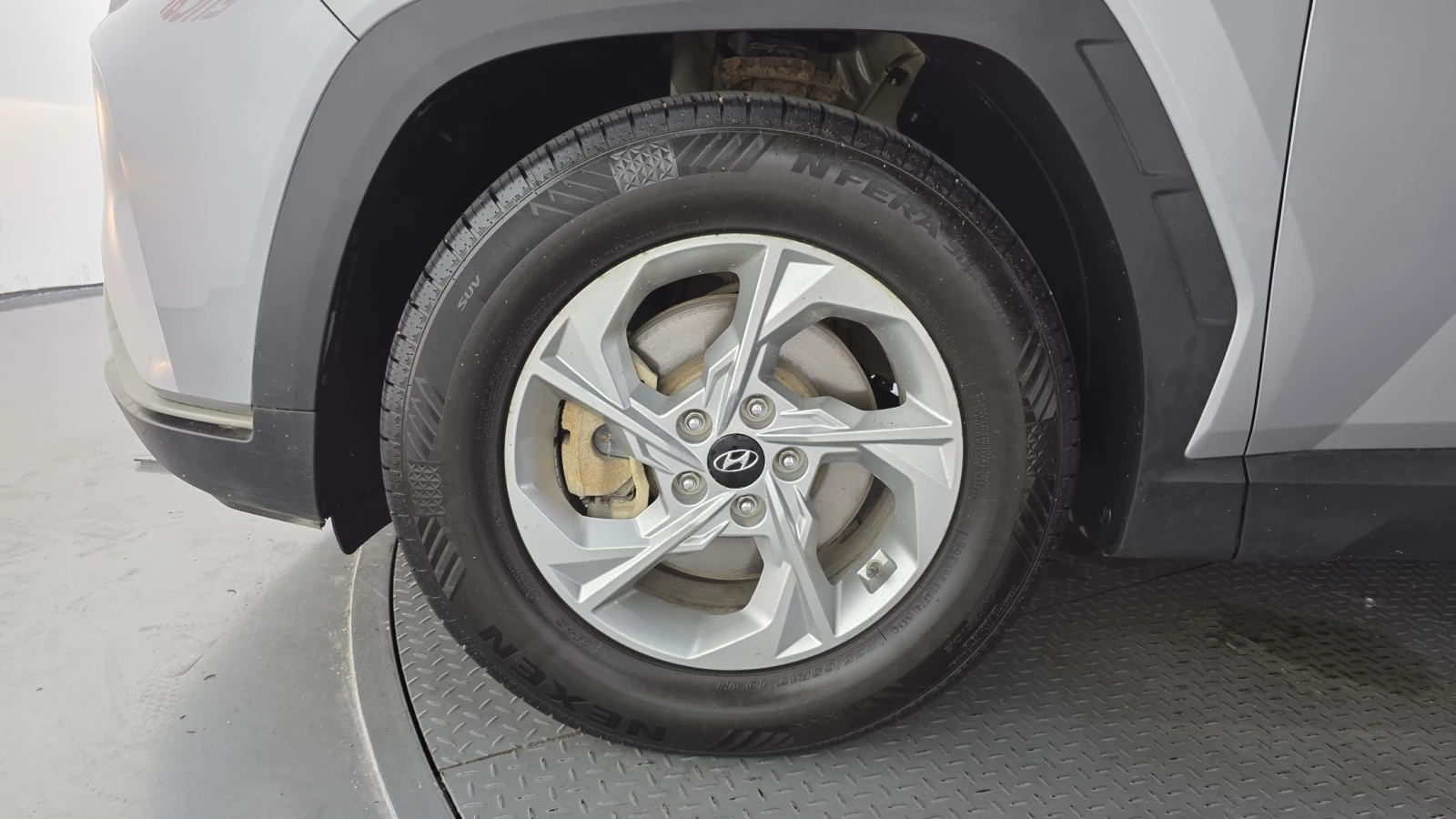 Hyundai Tucson Diesel 2.0 2WD Modern autogeorge.com, снимка 8 - Автомобили и джипове - 55720193