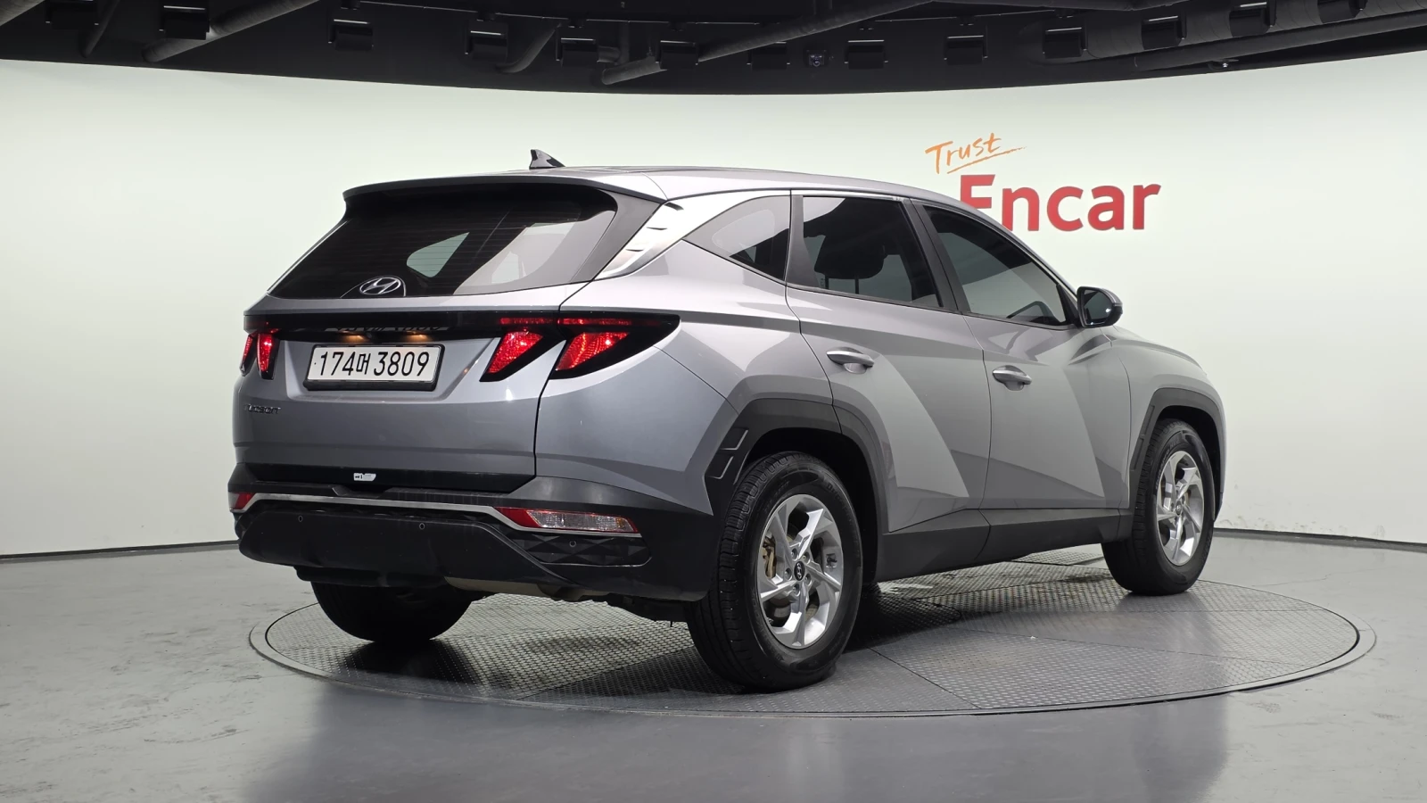 Hyundai Tucson Diesel 2.0 2WD Modern autogeorge.com, снимка 3 - Автомобили и джипове - 55720193