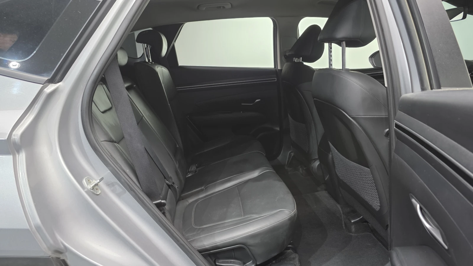 Hyundai Tucson Diesel 2.0 2WD Modern autogeorge.com, снимка 15 - Автомобили и джипове - 55720193