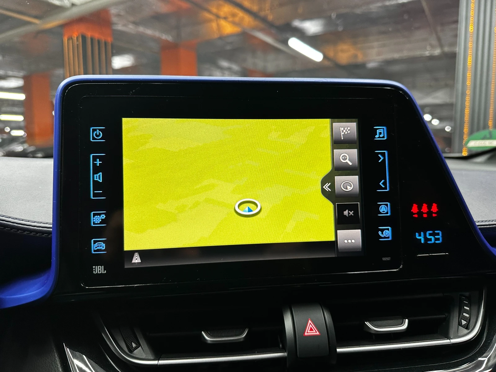 Toyota C-HR 1.8 Hybrid/JBL | Mobile.bg � ����������� 12