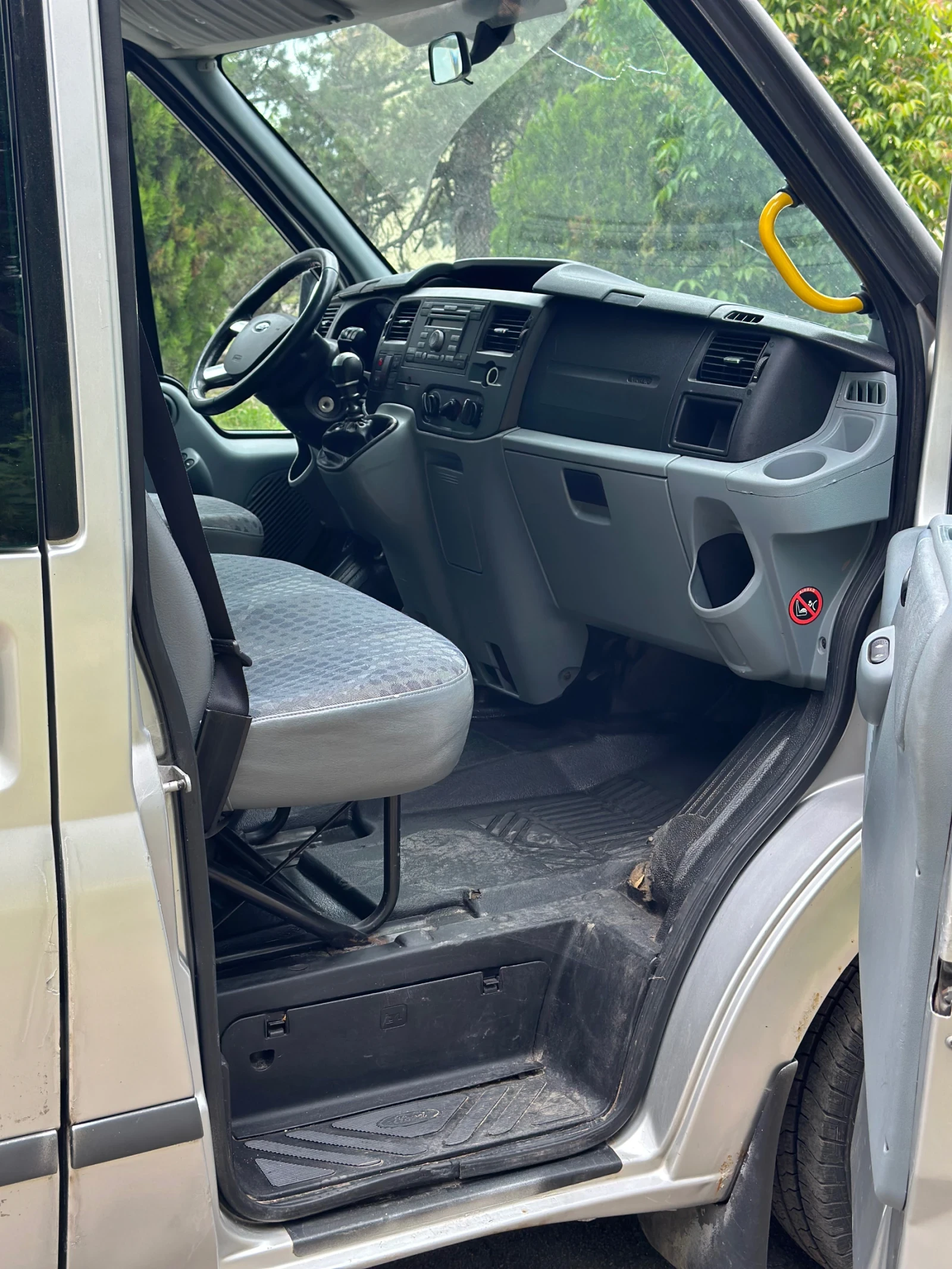 Ford Transit 2.2 TDCI 9 местен Клима - изображение 10