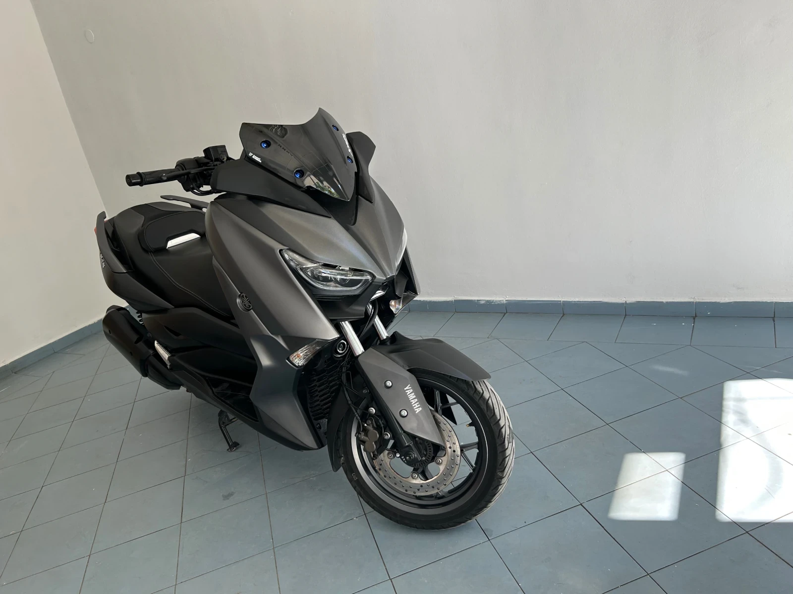 Yamaha X-max 2022 17500 км., снимка 7 - Мотоциклети и мототехника - 54416889