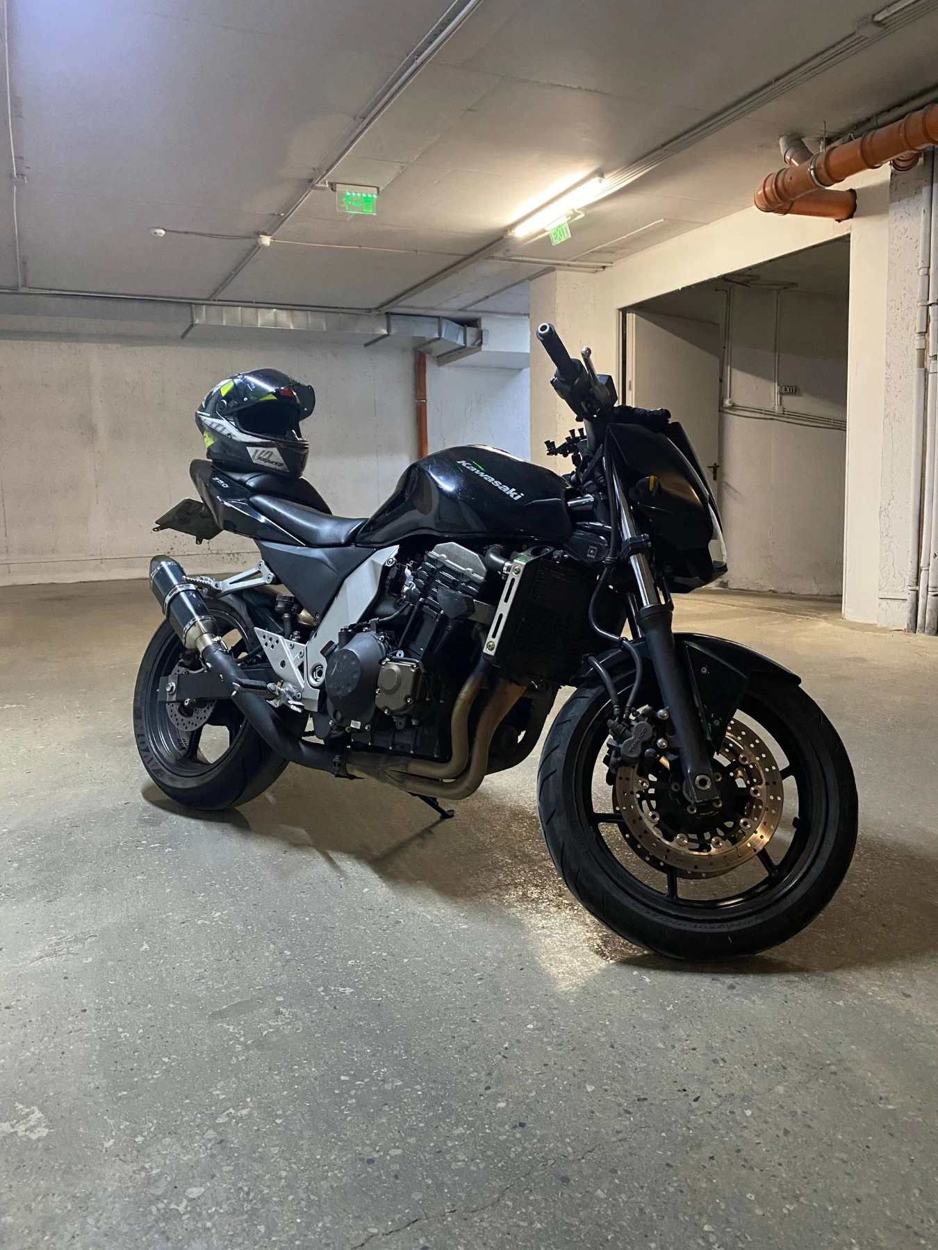 Kawasaki 750, снимка 2 - Мотоциклети и мототехника - 56007259