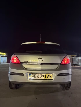 Opel Astra, снимка 2