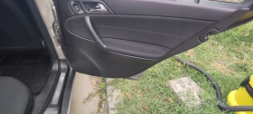 Mercedes-Benz C 220, снимка 10