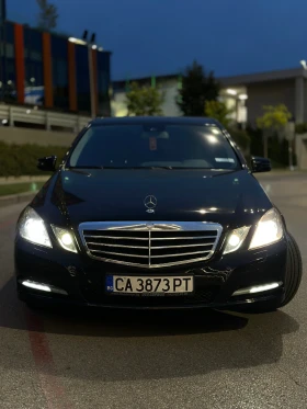 Mercedes-Benz E 200 CGI, снимка 4