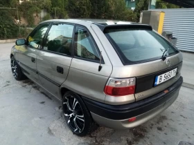 Opel Astra 1.6 16V, снимка 2