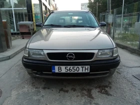 Opel Astra 1.6 16V, снимка 1