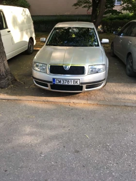 Skoda Superb, снимка 1