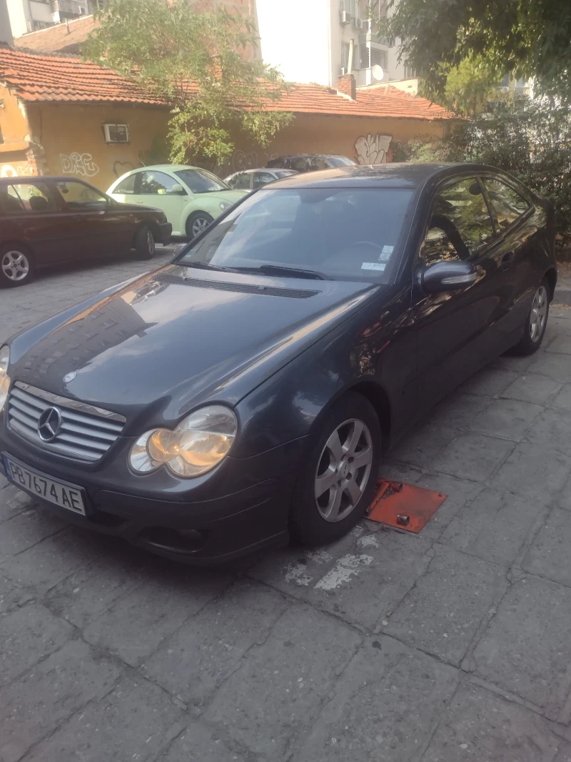 Mercedes-Benz C 220, снимка 5 - Автомобили и джипове - 47698322