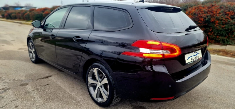 Peugeot 308 1.5 ПЕРФЕКТНА, снимка 5 - Автомобили и джипове - 48259237