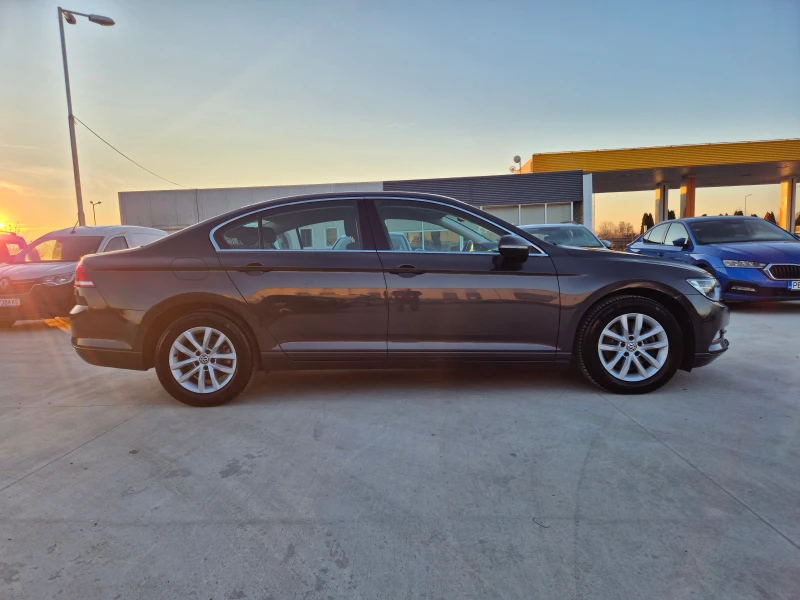 VW Passat С-Гаранция-Business-2.0TDI-А/Т-150кс., снимка 6 - Автомобили и джипове - 48559553