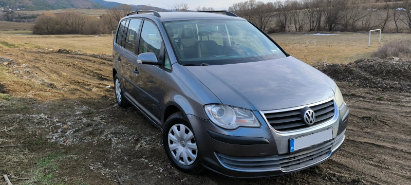 VW Touran 1, 6i, снимка 2 - Автомобили и джипове - 48883774