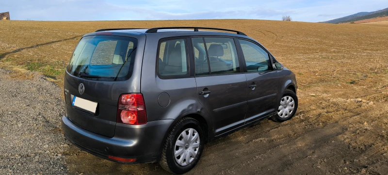 VW Touran 1, 6i, снимка 5 - Автомобили и джипове - 48883774