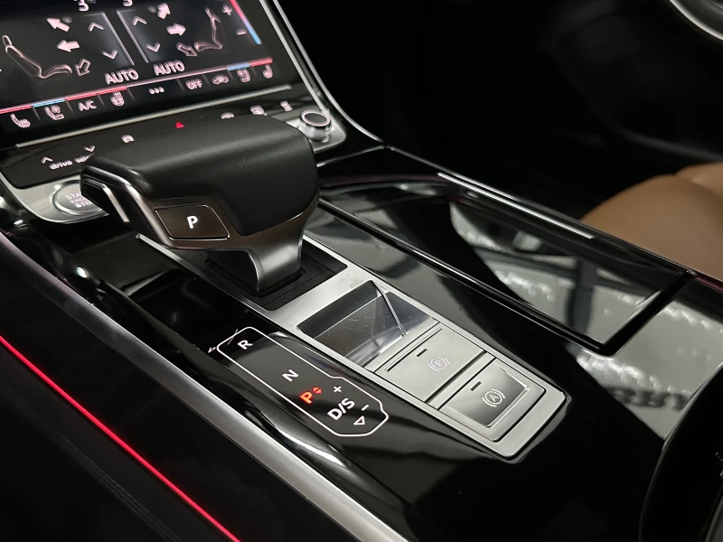 Audi A8 50TDI* SLINE* Bang&Olufsen* МАСАЖ* LONG* , снимка 12 - Автомобили и джипове - 51737170