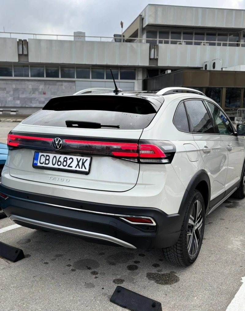 VW Taigo STYLE Edition / Гаранционен / Лизинг през Порше, снимка 4 - Автомобили и джипове - 52405867