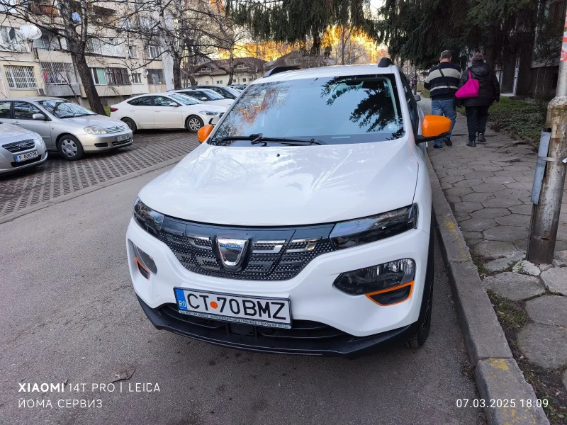 Dacia Spring, снимка 5 - Автомобили и джипове - 52654863