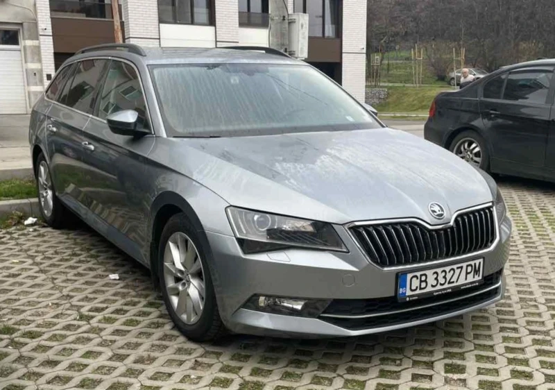 Skoda Superb 2.0 TDI, снимка 2 - Автомобили и джипове - 52775817