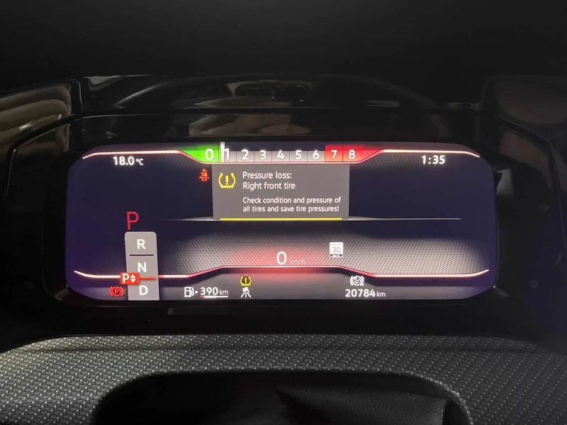 VW Golf * R* CARFAX * БЕЗ ПЪРВОНАЧАЛНА ВНОСКА, снимка 7 - Автомобили и джипове - 52801483