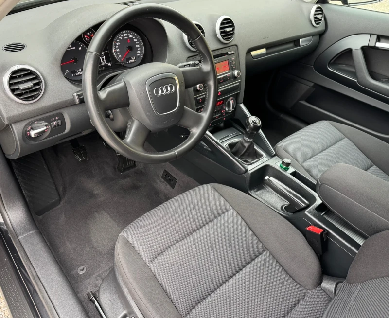 Audi A3 1, 6 TDi* 2012г* EURO5* FACELIFT, снимка 10 - Автомобили и джипове - 52848393