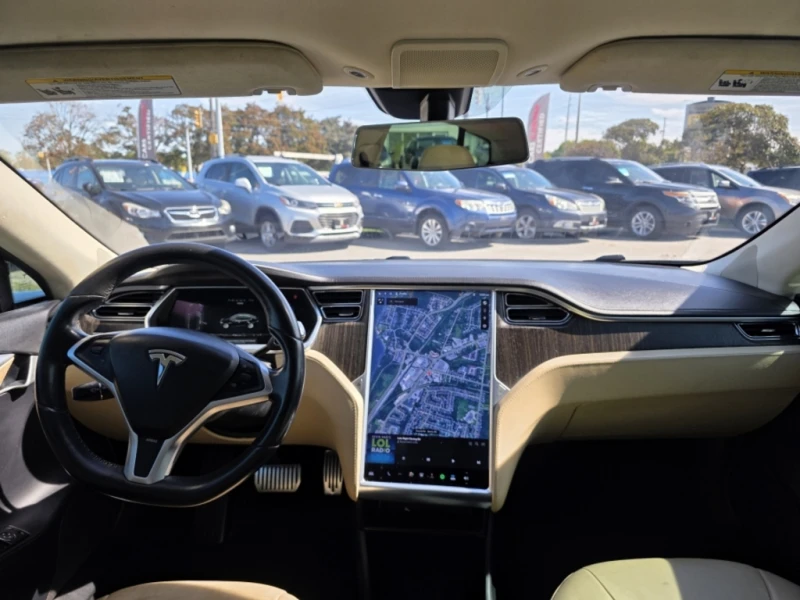 Tesla Model S Keyless* Bluetooth* Камера* Подгрев* CARFAX, снимка 9 - Автомобили и джипове - 52974940