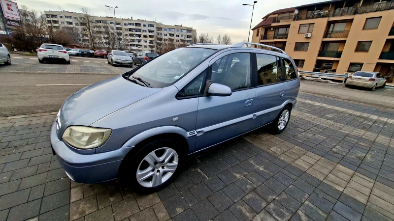 Opel Zafira, снимка 5 - Автомобили и джипове - 53223467